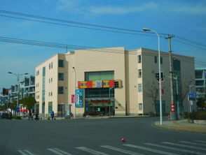 臨港藍(lán)色城邦 上海臨港藍(lán)色城邦配套實景圖,樣板間,效果圖,戶型圖 上海網(wǎng)易房產(chǎn)